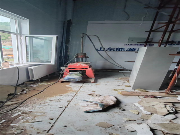 太仆寺地基基础下沉墙体裂缝加固注浆顶升施工